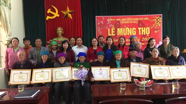 UBND phường Quyết Thắng tổ chức Lễ mừng thọ các cụ đăng thọ tuổi 90, 85, 80, 75, 70