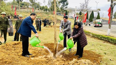 Lai Châu tổ chức Lễ phát động “Tết trồng cây đời đời nhớ ơn Bác Hồ”  Xuân Ất Tỵ năm 2025