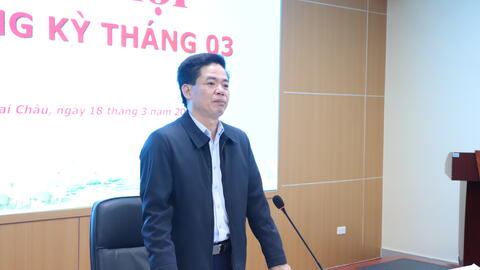 UBND thành phố họp phiên thường kỳ tháng 3, năm 2025