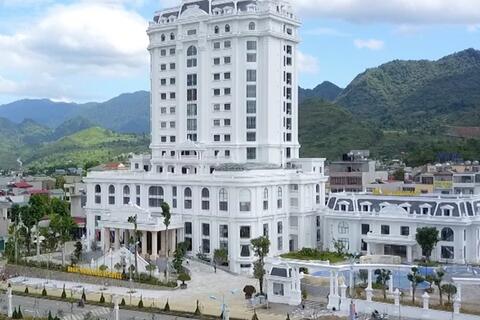 Khách sạn Hoàng Nhâm