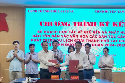 Thành phố Lai Châu - Huyện Tam Đường trao đổi kinh nghiệm phát triển du lịch