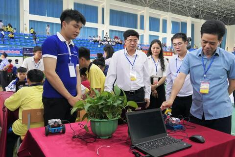 <a href="/tin-tuc-su-kien/van-hoa-xa-hoi" title="Văn hóa - Xã hội" rel="dofollow">Văn hóa - Xã hội</a>