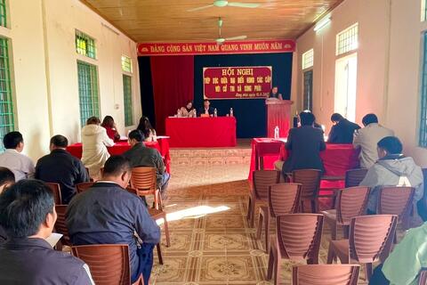 Hội đồng nhân dân hai cấp tiếp xúc cử tri xã Sùng Phài