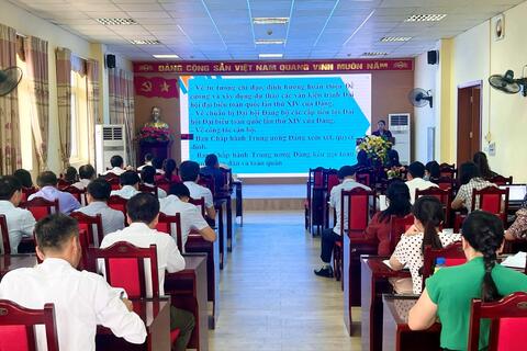 Hội nghị báo cáo viên thành phố Lai Châu tháng 5, năm 2024