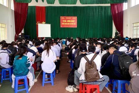 Tư vấn, hướng nghiệp tuyển sinh quân sự năm 2025