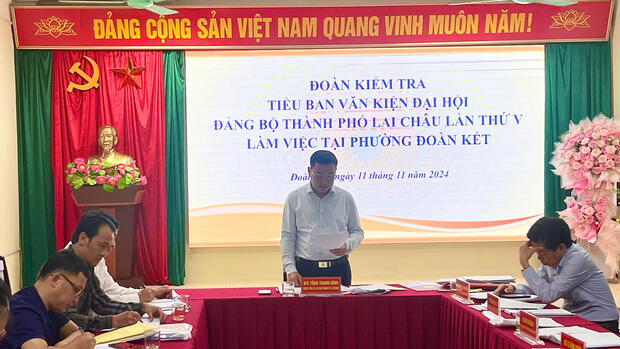 Tiểu ban văn kiện Đại hội Đảng bộ thành phố lần thứ V làm việc với Đảng ủy phường Quyết Thắng, phường Đoàn kết