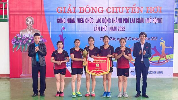 Giải bóng chuyền hơi Công nhân, viên chức, lao động thành phố Lai Châu lần thứ nhất, năm 2022.