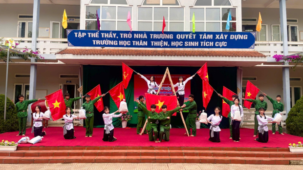Ngày hội “Tiến bước lên Đoàn” trường THCS San Thàng